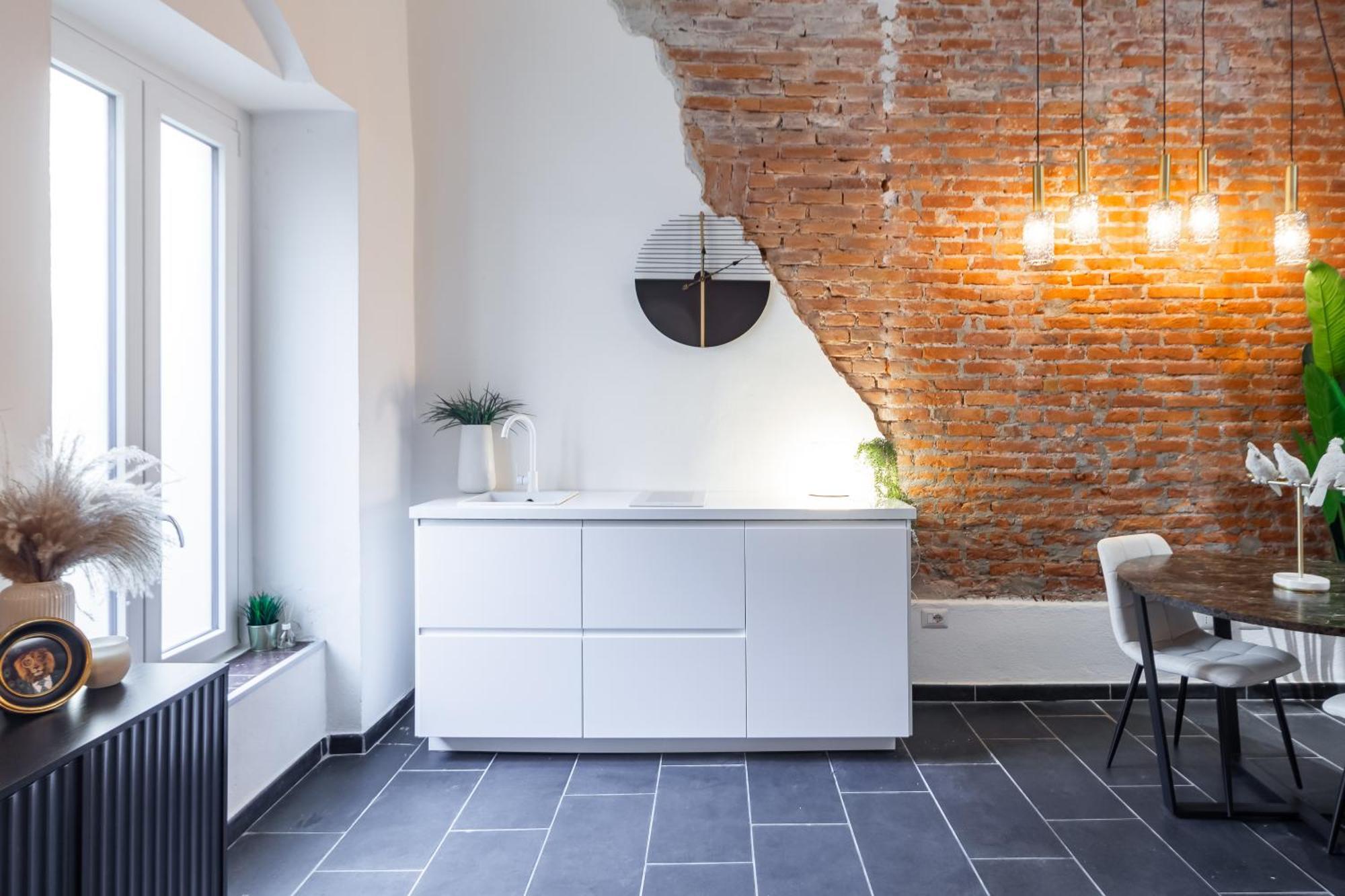 Apartment Youhosty - Design Isola Milan
